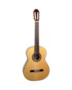 Katoh MCG115S Classical Guitar with Solid Spruce Top