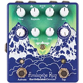 EarthQuaker Devices Avalanche Run Stereo Digital Delay & Reverb - Limited Edition Aurora Borealis Finish