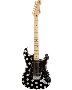 Fender Buddy Guy Standard Stratocaster®, Maple Fingerboard in Polka Dot Finish