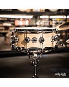 DW Collectors Series 5.5x14 Snare Drum in Satin Oil Maple